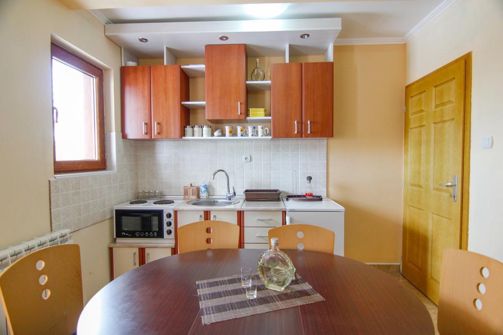 Apartments Andric 바레 외부 사진